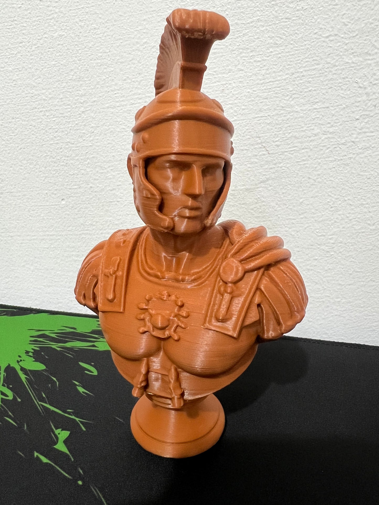 Figurină-bust luptător roman